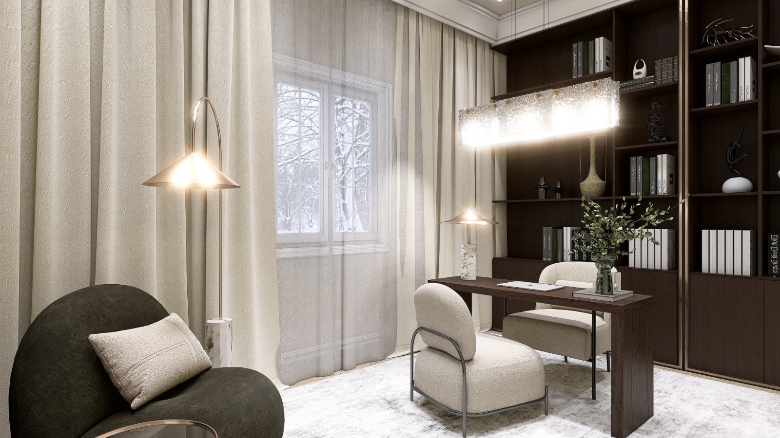 Arbeitszimmer mit Schreibtisch und dunklem Bücherregal